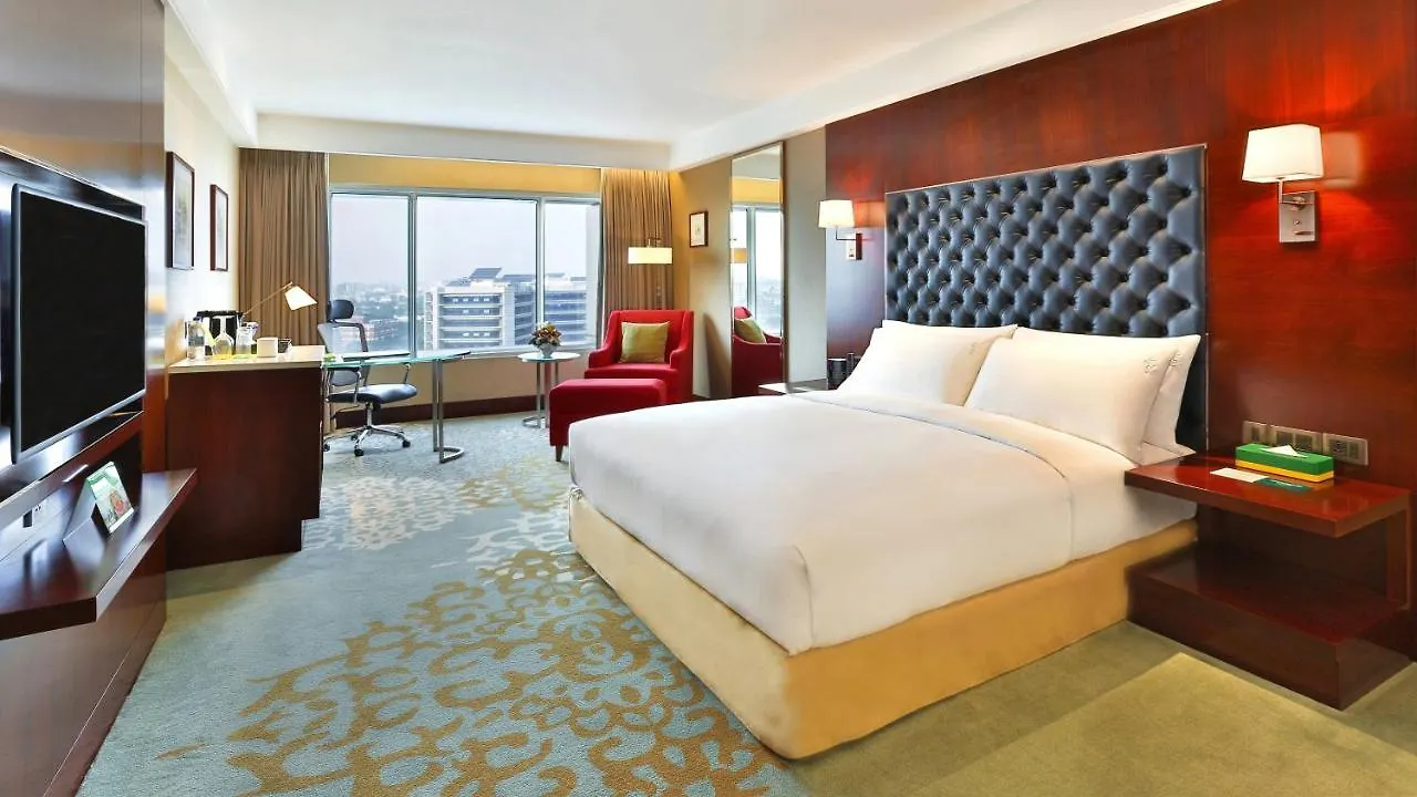 ***** فندق Holiday Inn Dhaka City Centre By Ihg بنغلاديش