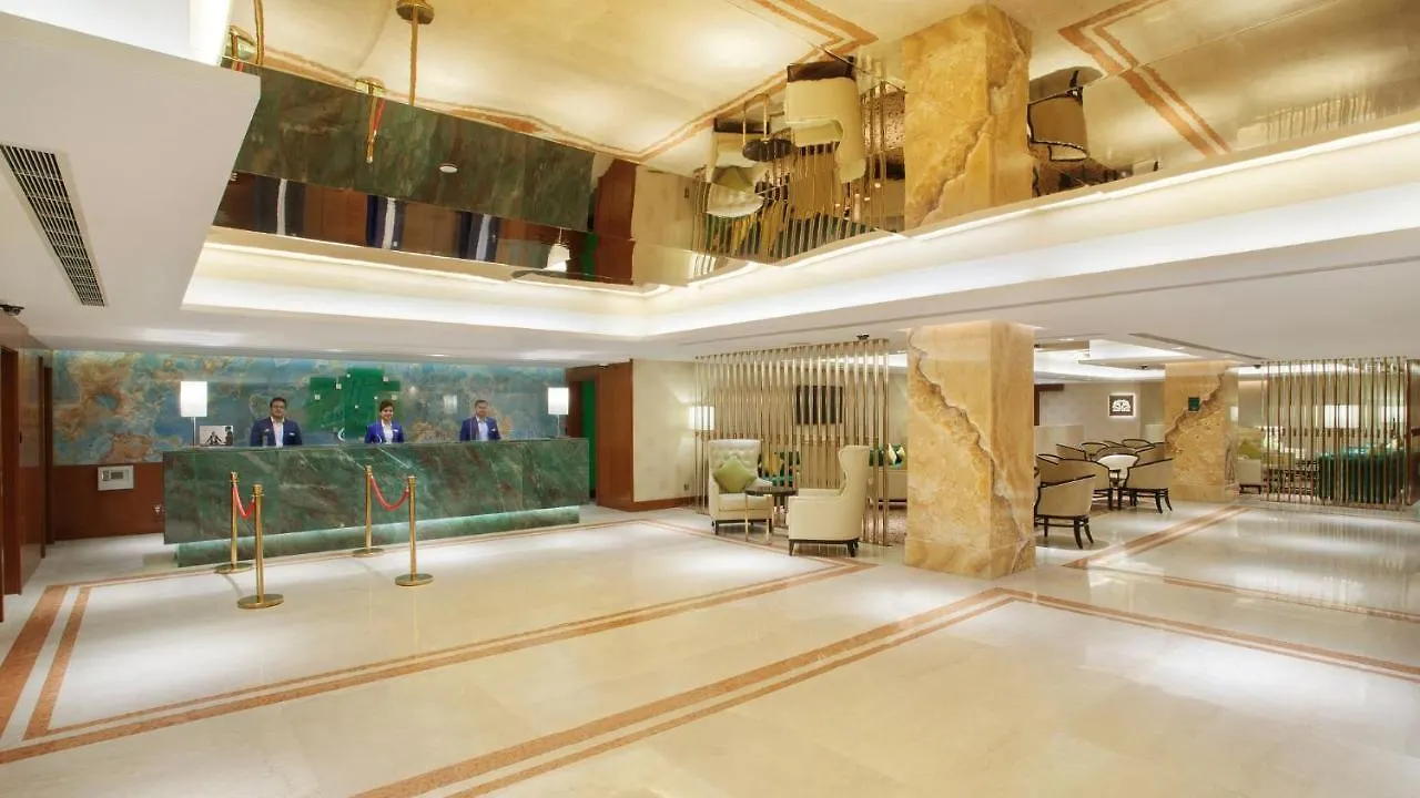 Holiday Inn Dhaka City Centre By Ihg 5*,  بنغلاديش