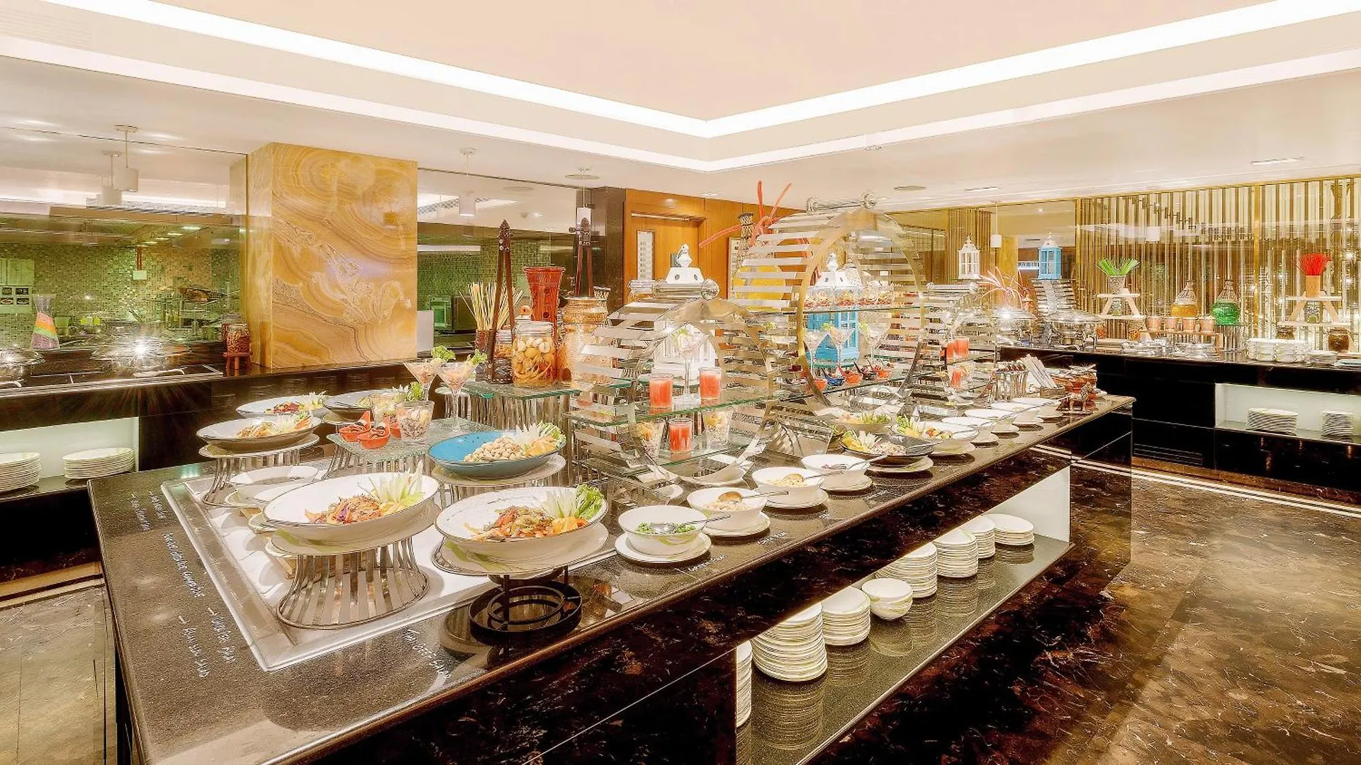 Holiday Inn Dhaka City Centre By Ihg