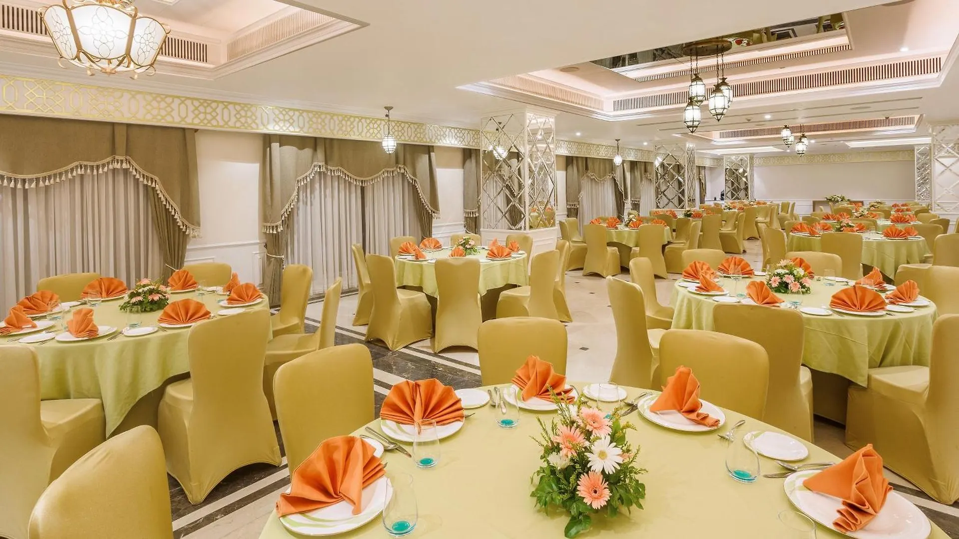 ***** فندق Holiday Inn Dhaka City Centre By Ihg بنغلاديش